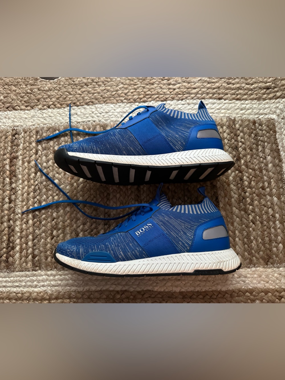 Stylish $200 Stylish Hugo Boss Men’s shoes casual knit sneakers EU size 43 blue